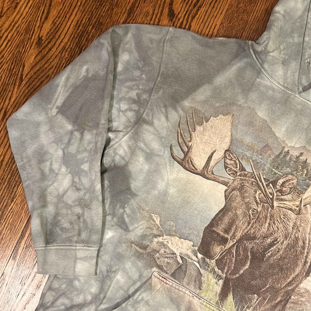 237-Vintage The Mountain Men's Gray/Greenish Tie-Dye Moose Graphic Hoodie - Picture 4 of 10